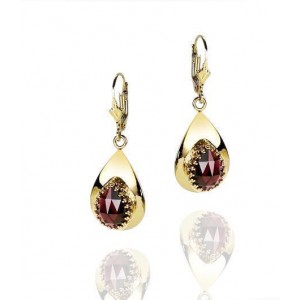 Rafael Jewelry Designer Drop 14k Yellow Gold Earrings with Garnet Stone Ohrringe