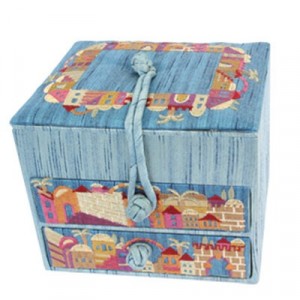 Yair Emanuel Embroidered Jewelry Box With Jerusalem in Blue Accessoires