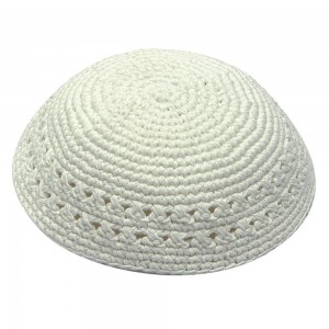 White Knitted Kippah with Two Rows of Air Holes Kipás
