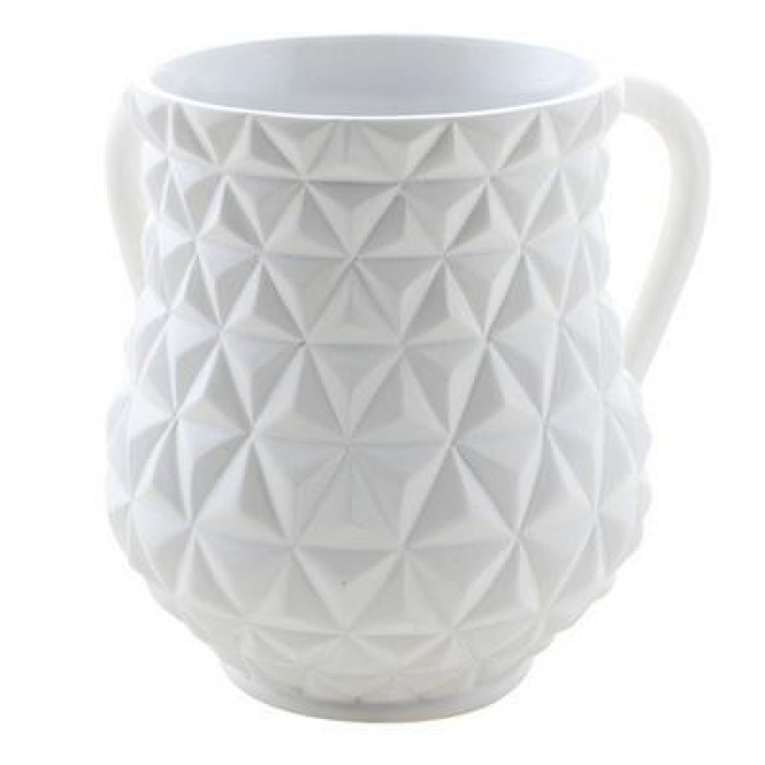 Washing Cup in White Polyresin with Triangular Design