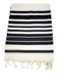 Weißer Chabad Prima AA Wolltallit mit schwarzen Streifen